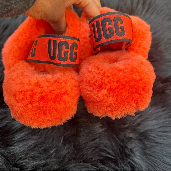 UGG Fluff Yeah Slippers - Picture 5 of 6